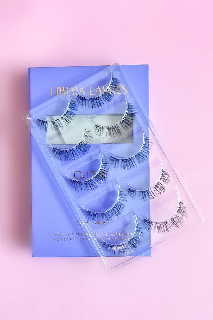 CUTIE LASH BOOK