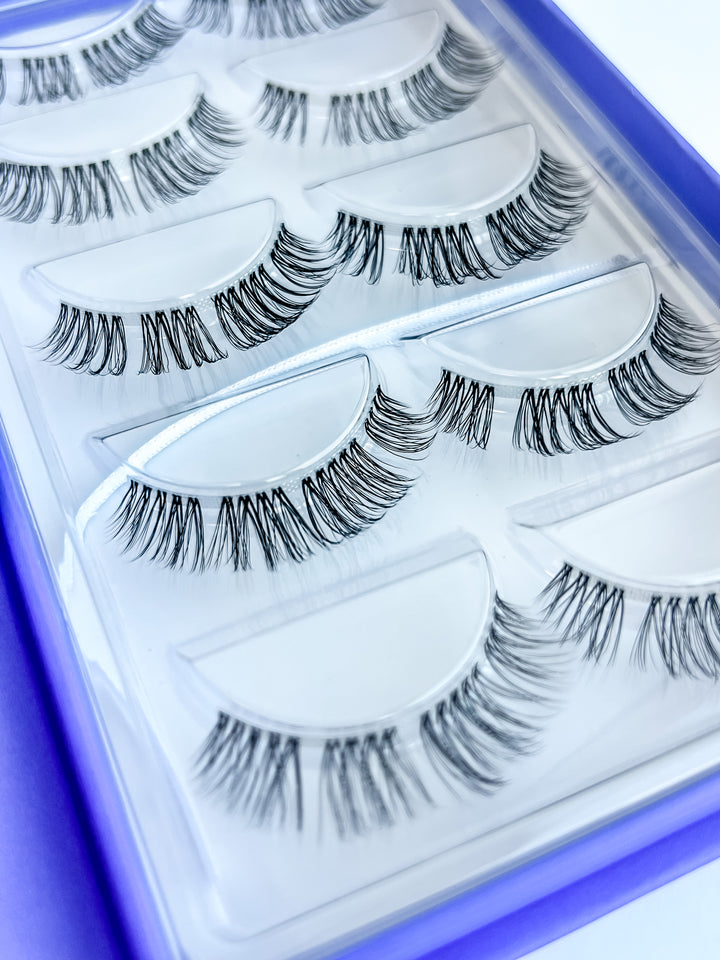 CUTIE LASH BOOK